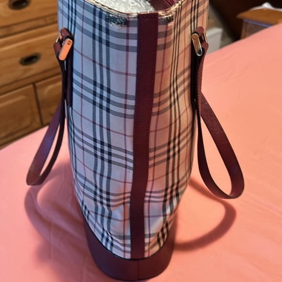 BURBERRY Logo Nova Check Tote Shoulder Bag - Picture 4 of 16